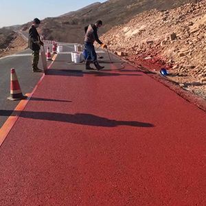 景德镇一是彩钢瓦喷漆翻新，地面喷涂